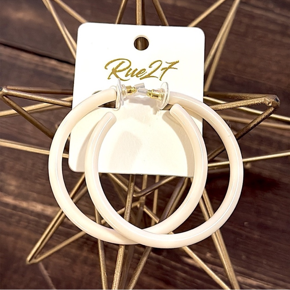 🆕🌿🤍RUE27: CREAM 55mm Resin Hoops